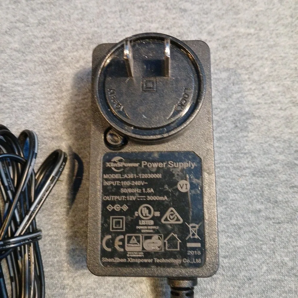 Xin5‎ Power Supply Model A381, Input 100-240V, Output 12V, 5' Cable